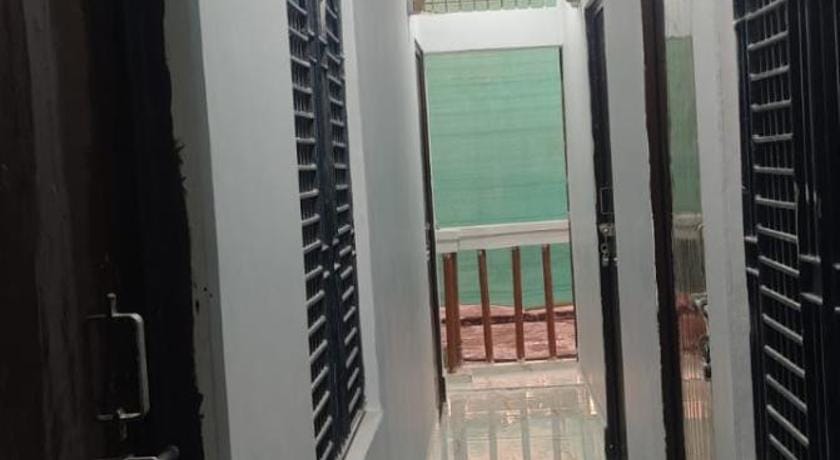 JPM Paying Guest House Hotel in Varanasi