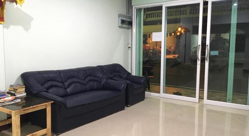 Y and N House Bed and Breakfast in Prachuap Khiri Khan, Thailand