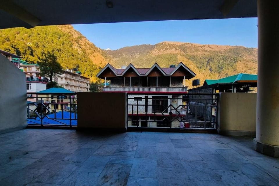 Oak view Hotel in Punjab, India