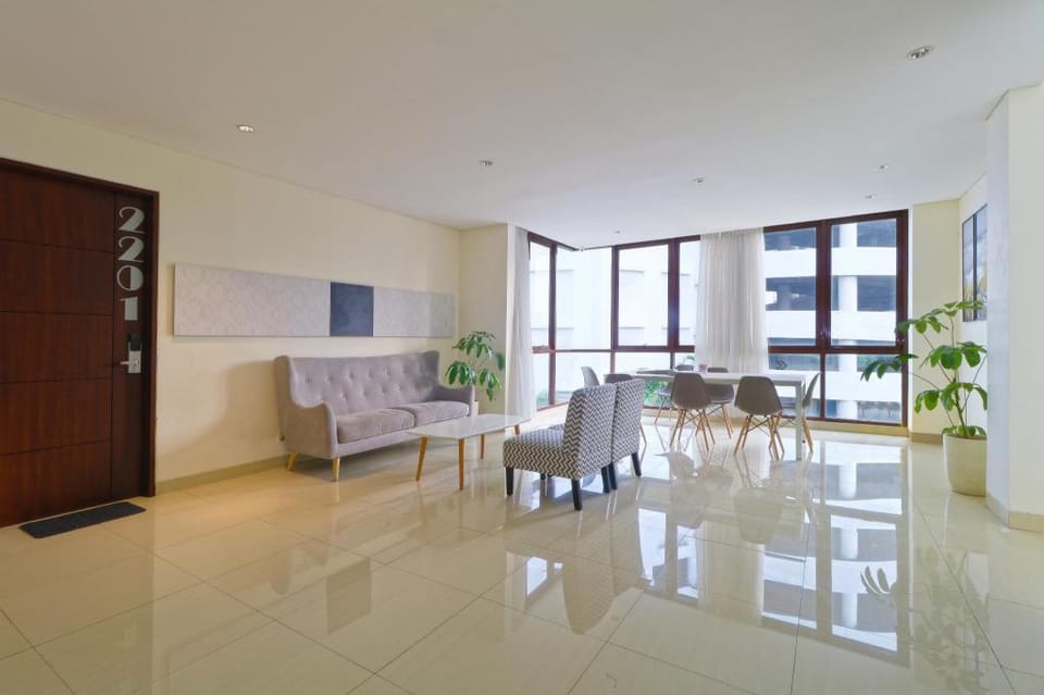 Plaza 54 Residence (Vaccinated Staff) Hotel in South Jakarta City