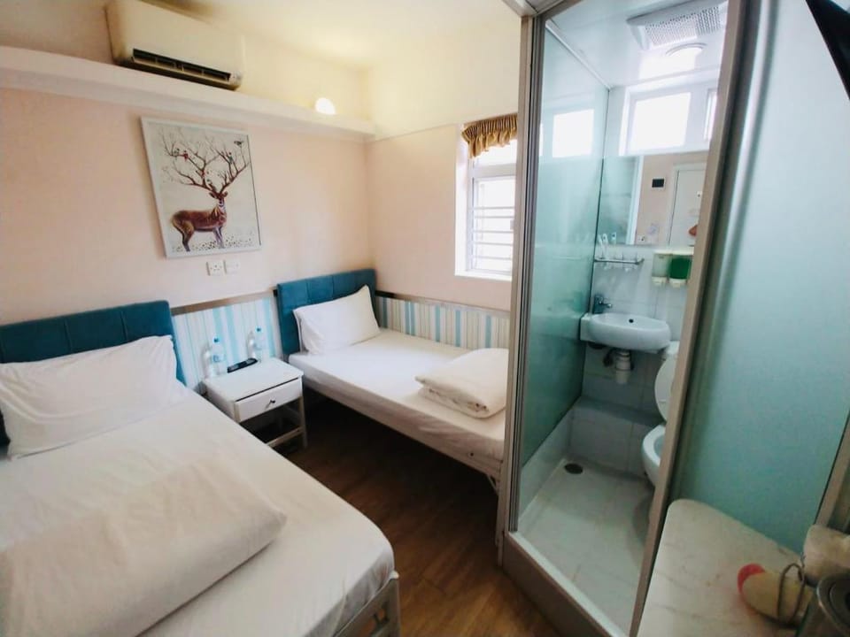 Ring Wood Guest House Bed and Breakfast in Hong Kong