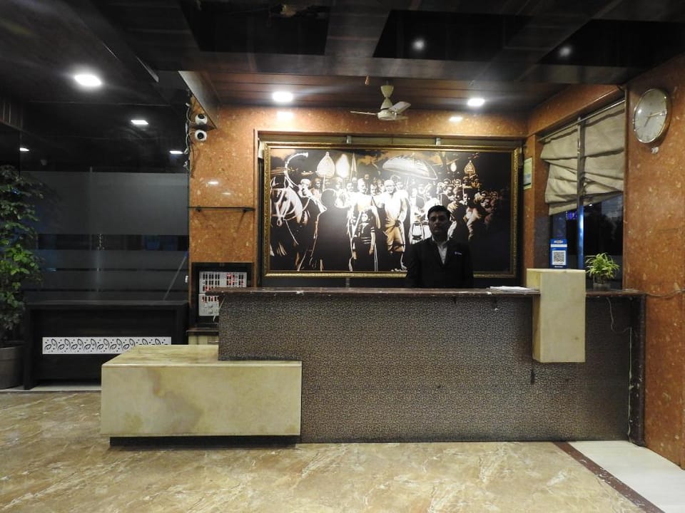 LUMORA INN Hotel SHANTI KAMAL Hotel in Maharashtra