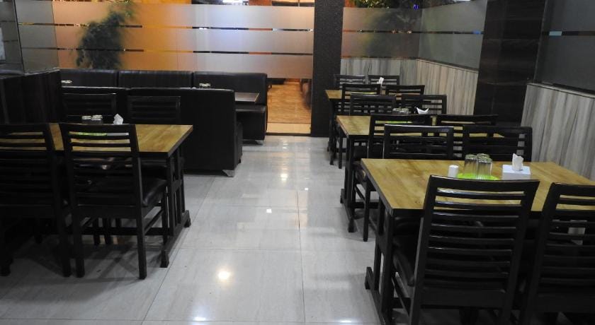 LUMORA INN Hotel SHANTI KAMAL Hotel in Maharashtra