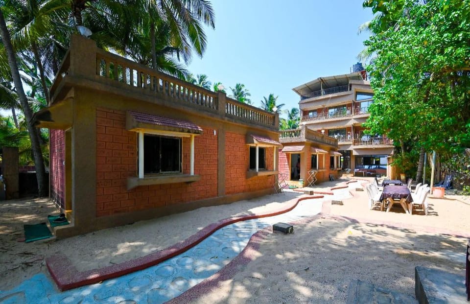Wairkar's Sea Pearl Resort Hotel in India