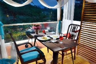 Vie de quai Villas dengan 3 bedroom Villa in East Java