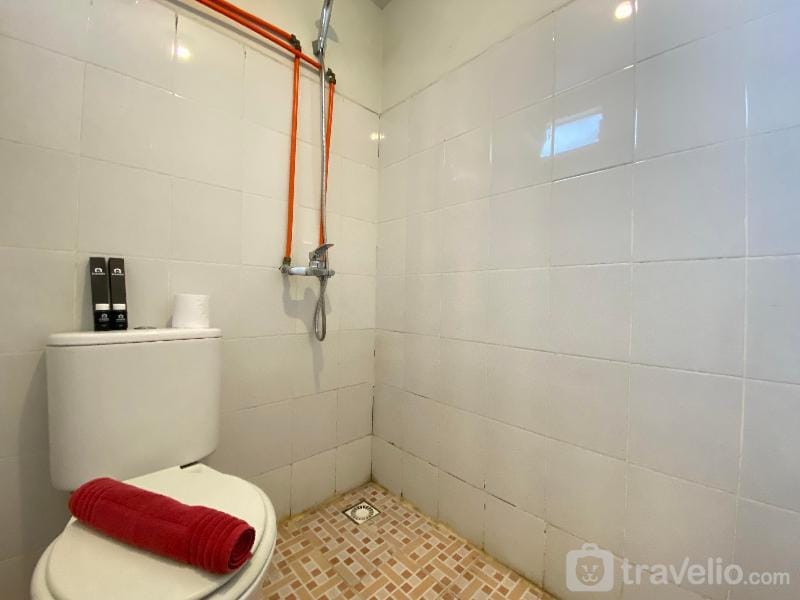 Well Furnished 2BR at Suites @Metro By Travelio Apartment in Bandung