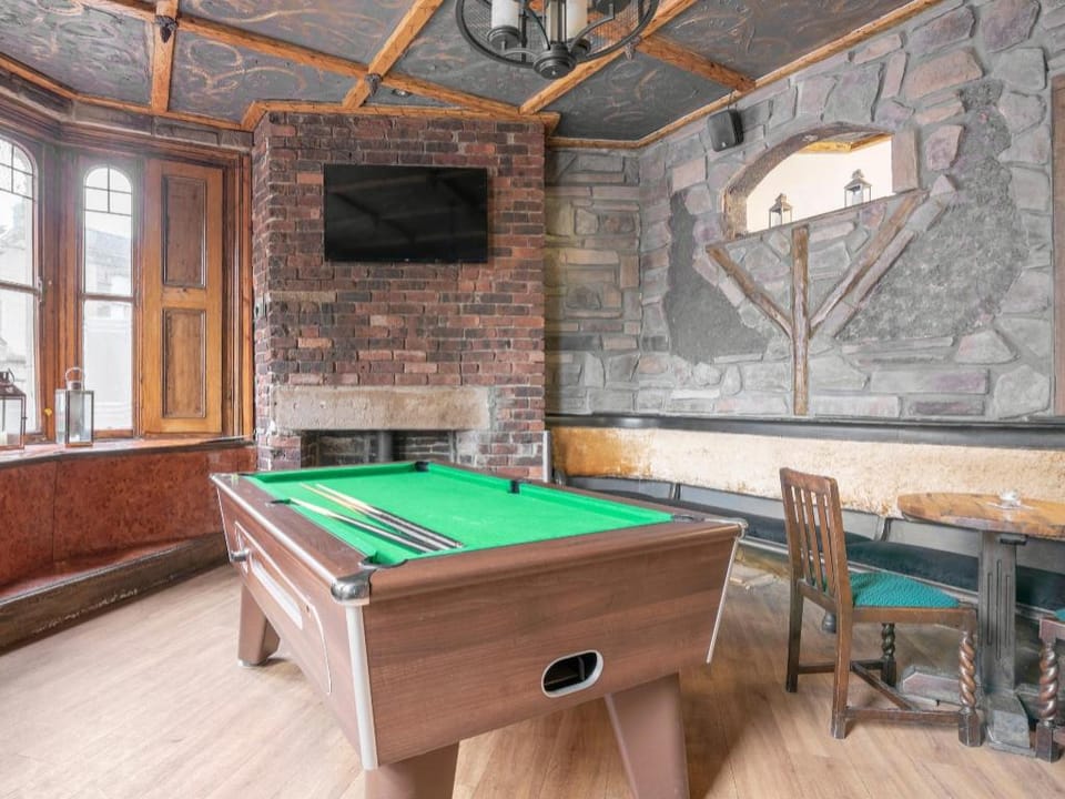 The Bull On The Bridge Hotel in Calderdale