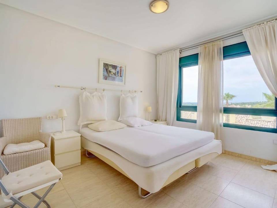 Valencia Apartment with Pool Apartment in Vega Baja del Segura