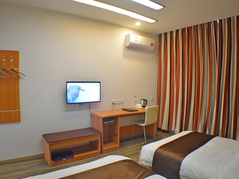 Thank Inn Hotel Hebei Shijiazhuang Luancheng Media University Hotel in China