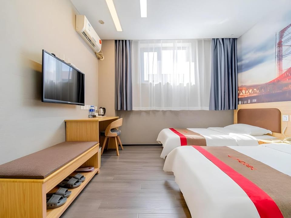 Thank Inn Hotel Hebei Baoding Qingyuan Bus Station Hotel in China