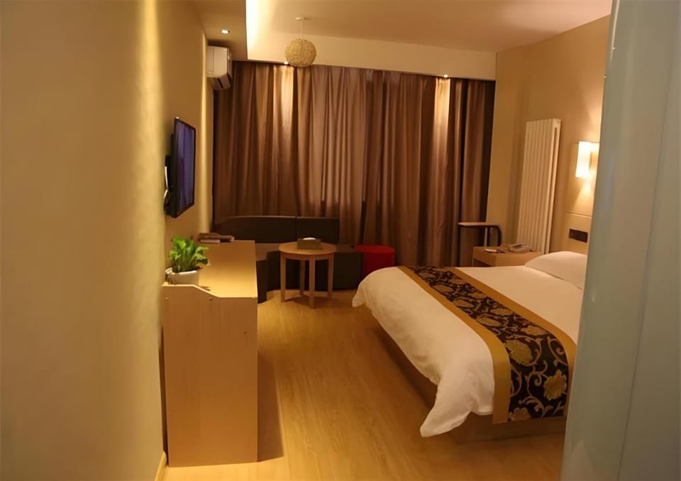 Thank Inn Plus Hotel Qingdao development Zone  Shangdong University of Science and Technology Hotel in Qingdao