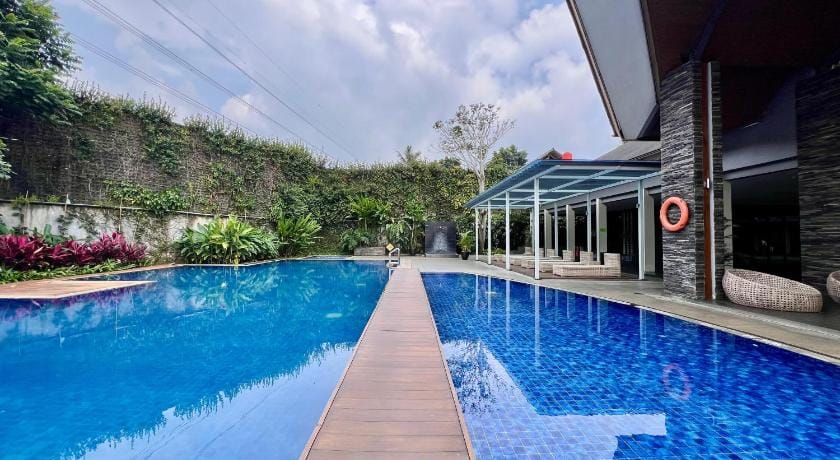 Villa & Resort by ILLA Hotel @ Vimala Hills Hotel in West Java