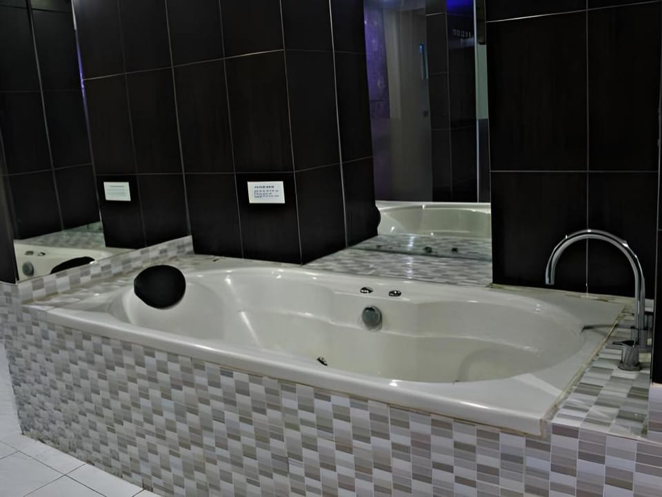 C'One Pulomas Hotel Hotel in Jakarta
