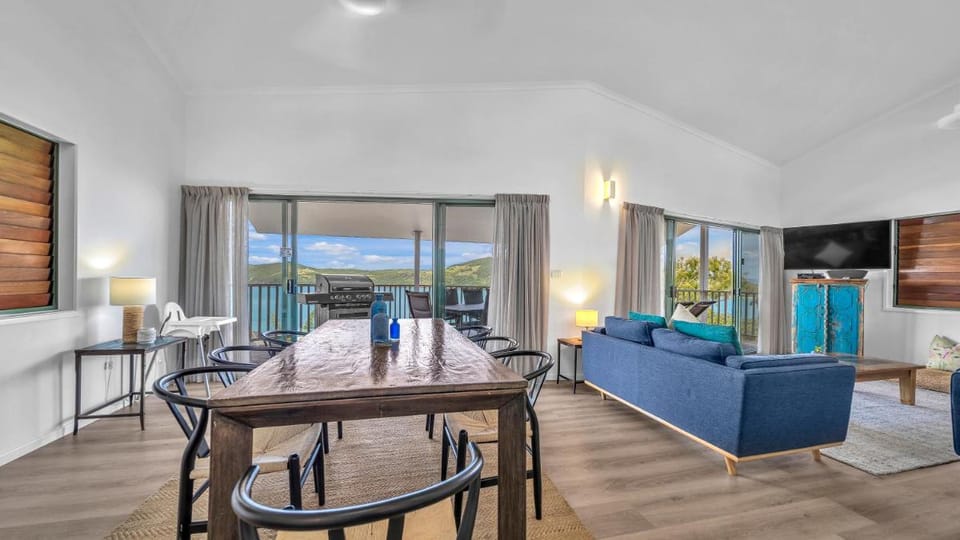 Casuarina Cove 13 on Hamilton Island by HamoRent Apartment in Whitsundays