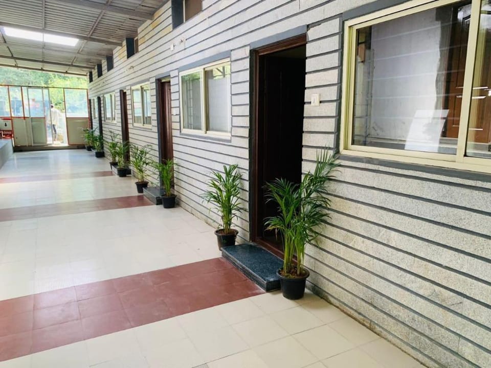 Hasiru Comforts Hotel in Chikmagalur