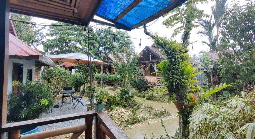 Eashanti's Place Hotel in San Vicente