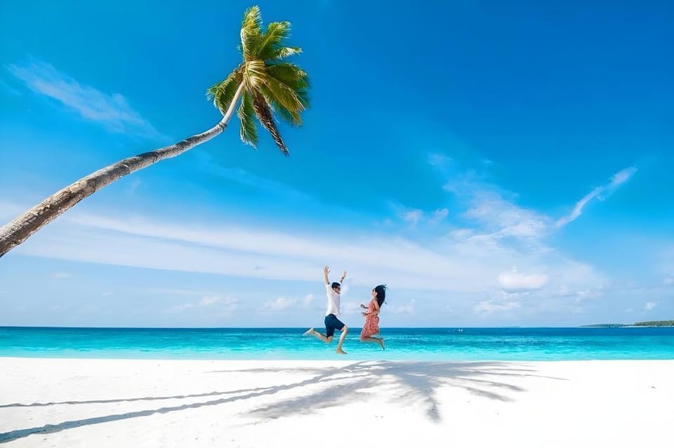 Lumeire Sands, Guraidhoo Hotel in Maldives