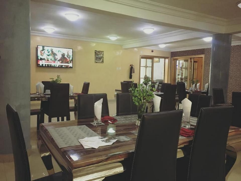 Gold Crown Hotel Resort and Suites Hotel in Nigeria