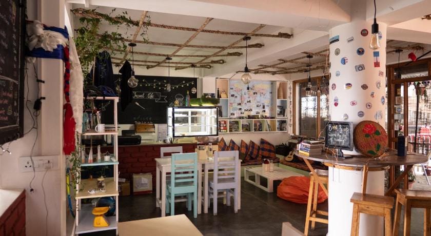 Tag Along Backpackers Hostel in India