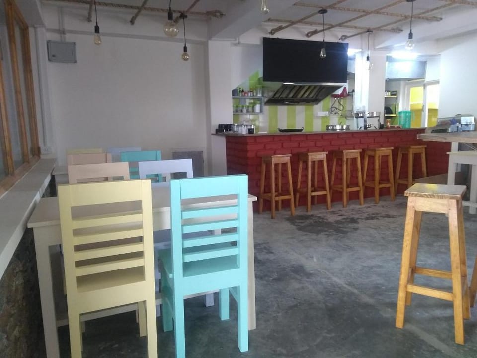 Tag Along Backpackers Hostel in India