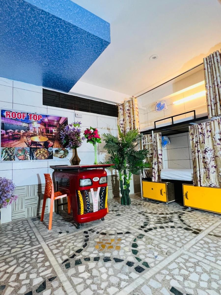 MOONLIGHT HOMESTAY & HOSTEL Vacation rental in Jaipur