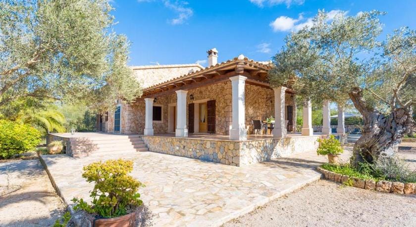 Finca Isabel y Guillermo Apartment in Pla de Mallorca