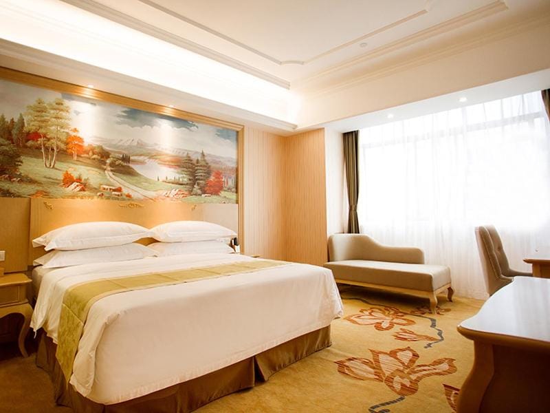 Vienna International Hotel Hangzhou Xintiandi Yingtai Hotel in Hangzhou