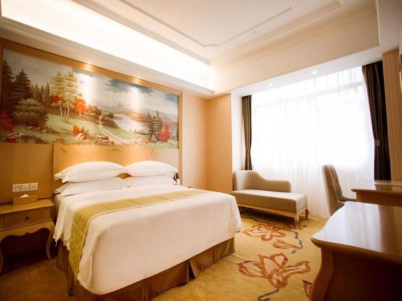 Vienna International Hotel Hangzhou Xintiandi Yingtai Hotel in Hangzhou