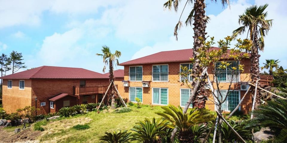 Jeju Hani Baram Pension Campground/ 
RV Resort in South Korea