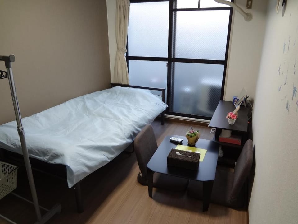 Guest House Zwell Hakata Yakuin305 Apartment in Fukuoka