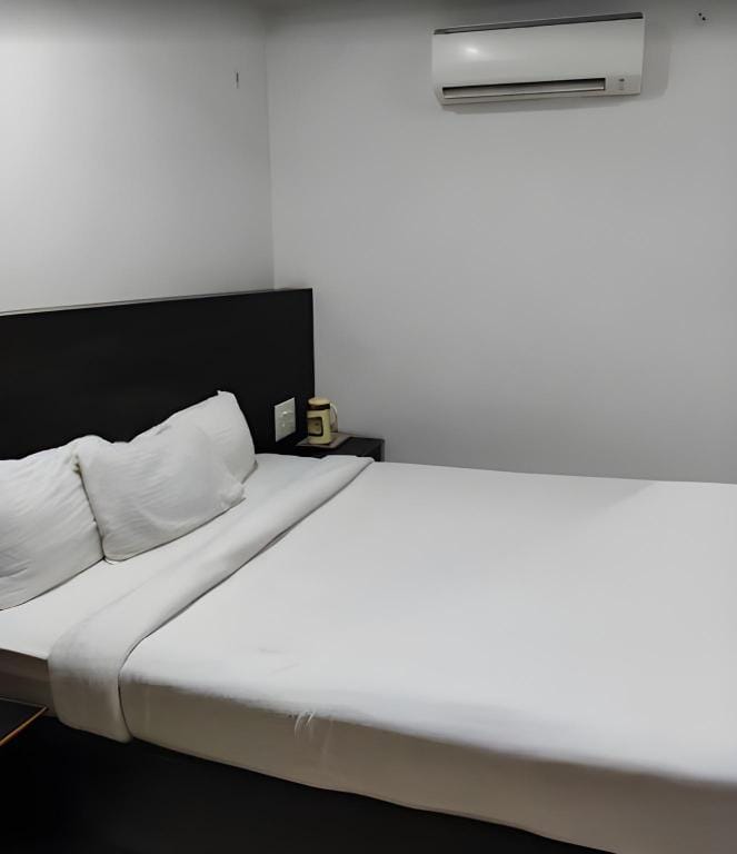 Hotel Tridev Hotel in India