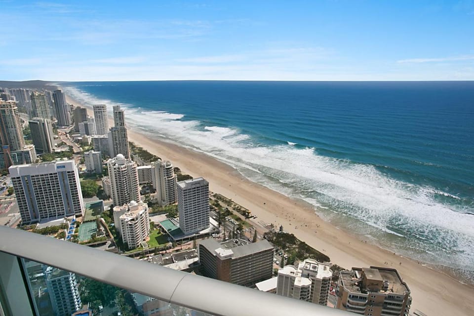 Number 1 H Residences - WiFi, Parking & More by Gold Coast Holidays Apartment in Surfers Paradise Boulevard