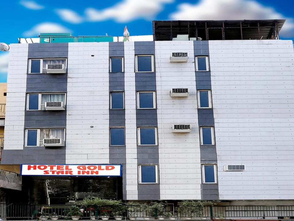 Hotel Gold Star Inn Hotel in New Delhi