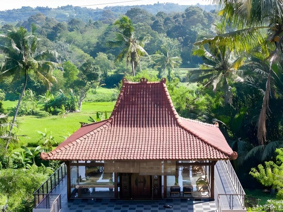 Villa Sawah Resort Hotel in West Java