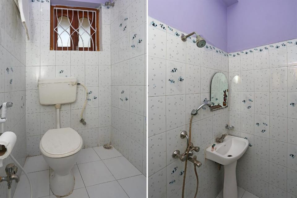 Sterling Guest House Vacation rental in Kolkata