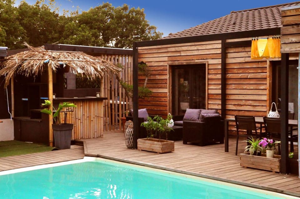Villa Carroubier Bed and Breakfast in La Londe-les-Maures
