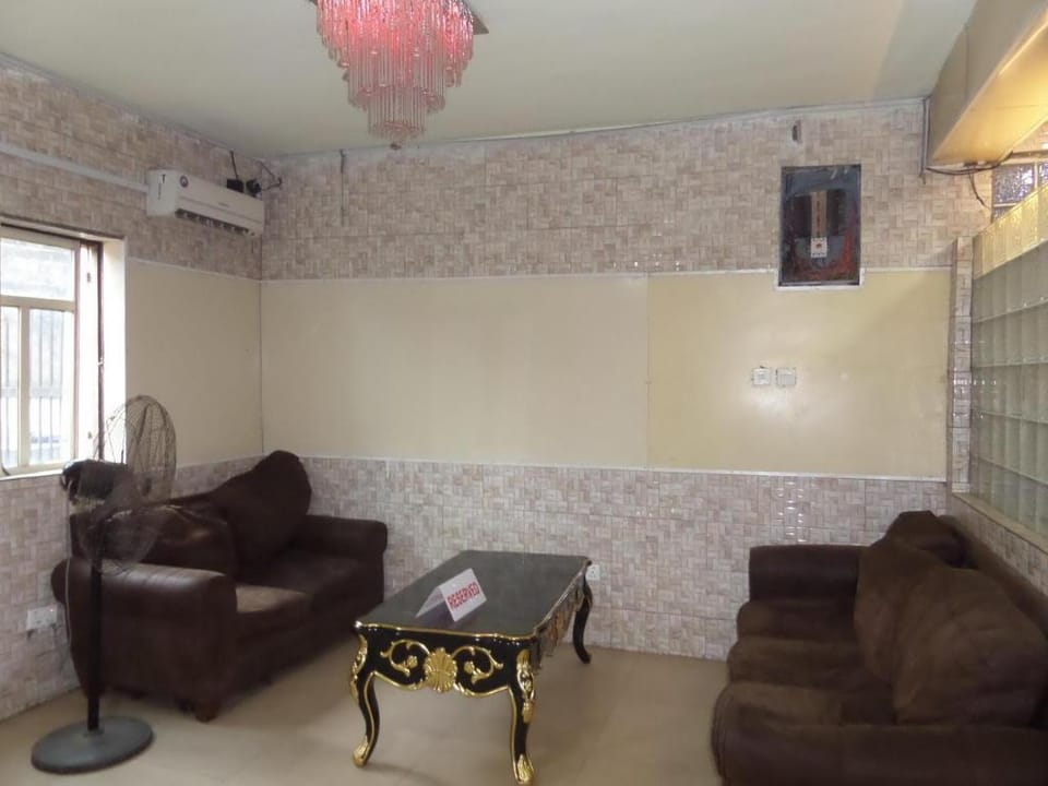 Peaceland Hotel LTD Hotel in Lagos