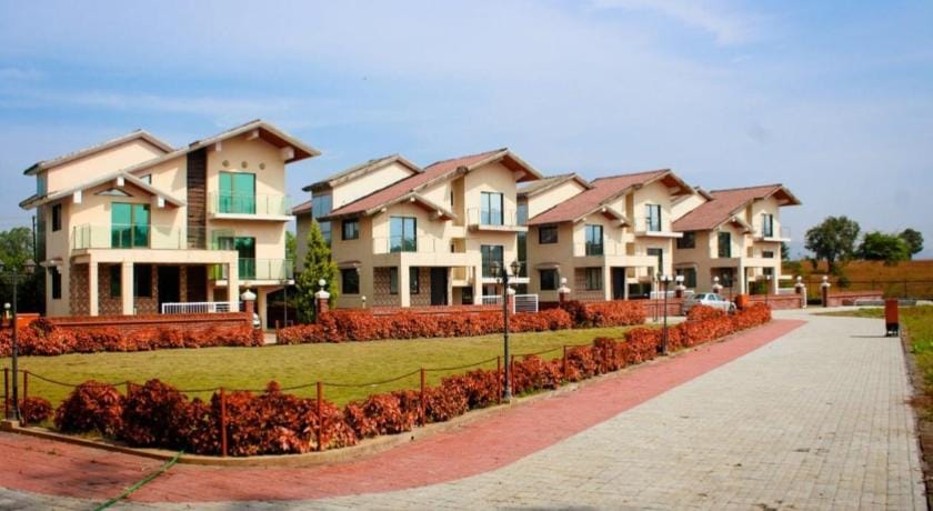 Rain Forest Resort Villa in Lonavla