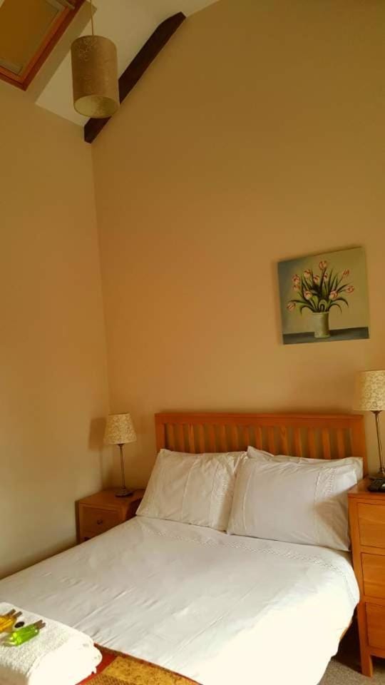 The Oak at Dewlish Bed and Breakfast in Purbeck District