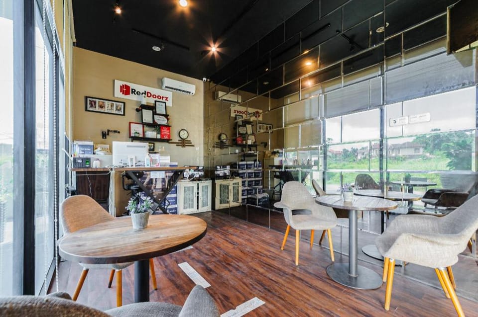 RedDoorz Plus near Universitas Sumatera Utara Bed and Breakfast in Indonesia