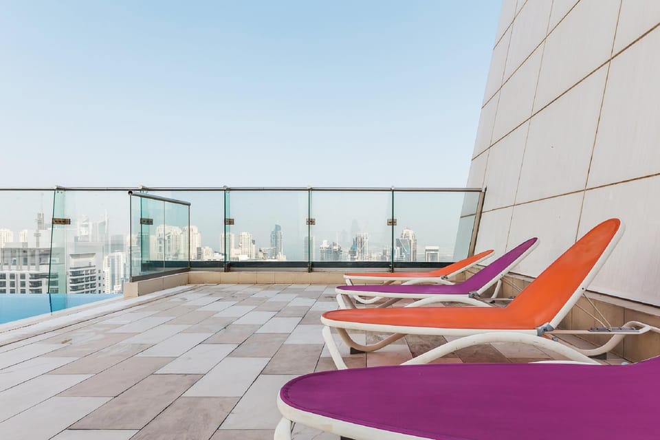 Sama Sama - Goldcrest Views 1 A Apartment in Dubai