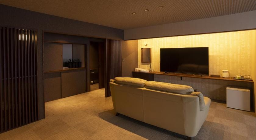Kusatsu Onsen Ryokan Eidaya Hotel in Nagano Prefecture