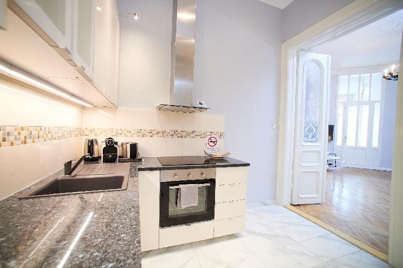 New York Palace View Apartment Apartment in Budapest