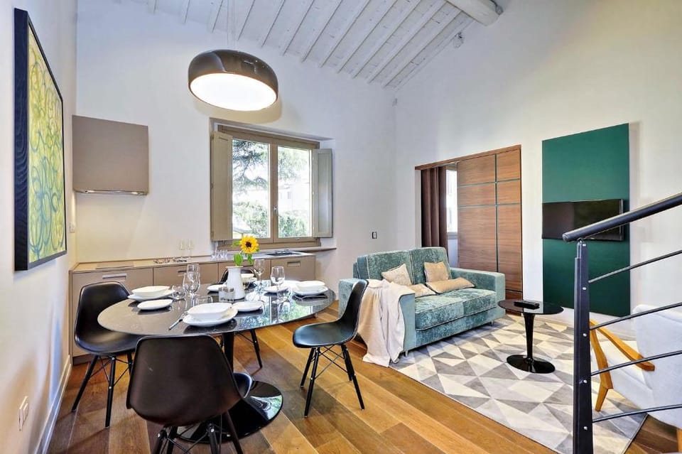 M7 Contemporary Apartments - My Extra Home Hotel in Florence