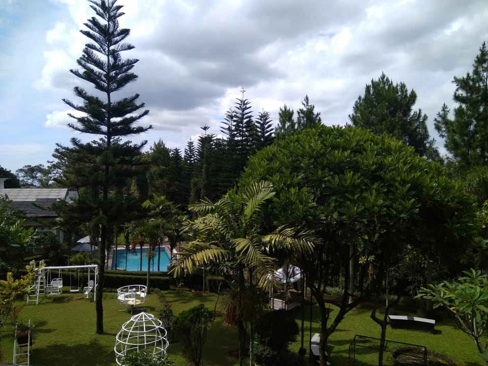 Villa Puncak Anggrek1 kap. 30 org - Pondok Yedidah Villa in Cisarua