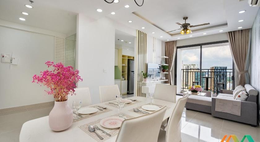 HANAN home near Saigon downtown*Free infinity Pool Apartment in Ho Chi Minh City