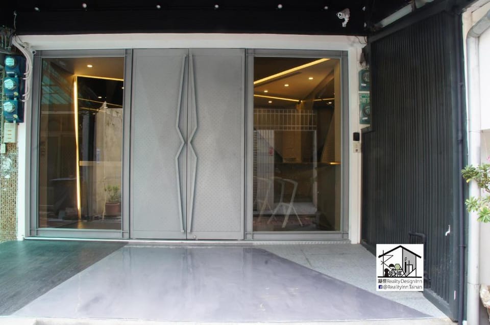Reality Design Inn Bed and Breakfast in Kaohsiung