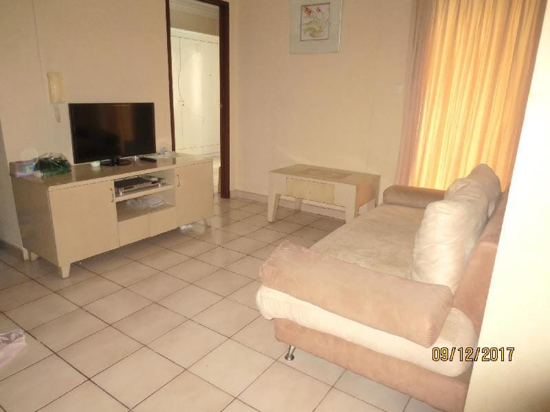 Big 94sqm, 2min walk to Neo Soho/Central Park Mall Apartment in Jakarta