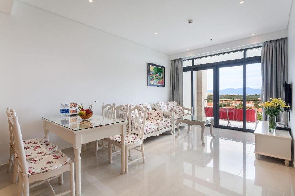 IDCWH 2Bedrooms Apt - Oceans Villa B602 Apartment in Hoa Hai