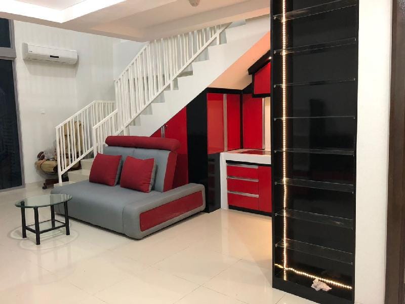 Cheap-Luxury-Big 97m2 for 6 People @ Neo Soho Mall Apartment in Jakarta